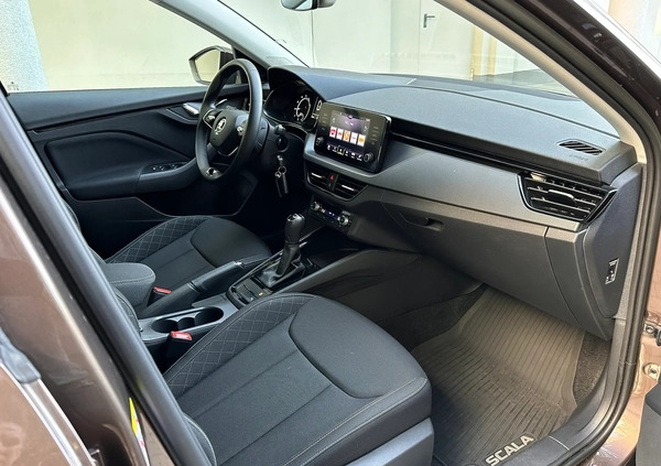 Skoda Scala cena 79800 przebieg: 87553, rok produkcji 2021 z Krapkowice małe 232
